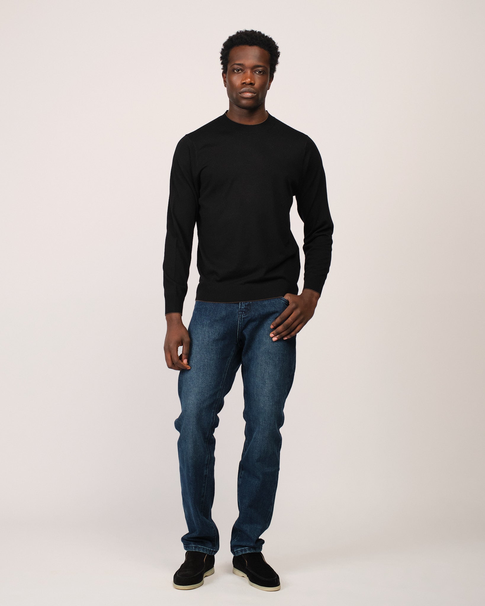 The Fine Cashmere Crewneck Black