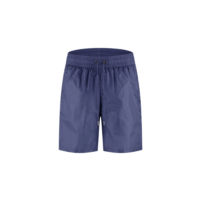 Stellen Sie das komplette Outfit zusammen. Sparen Sie zwanzig Prozent.