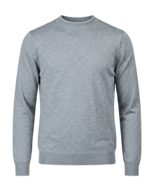 De fijne kasjmier trui met ronde hals in grijs