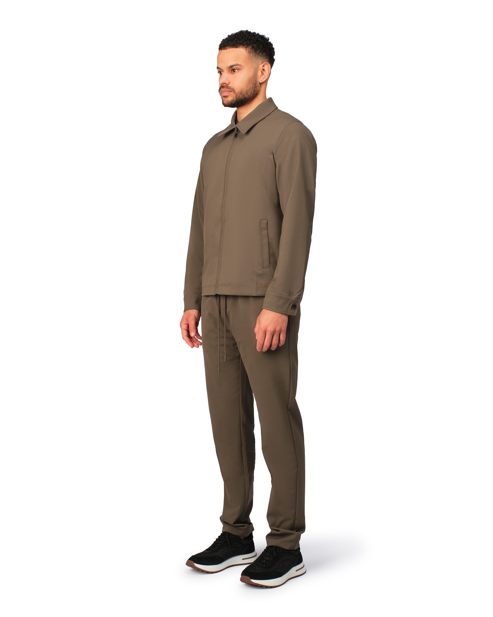 the-tech-jacket-black